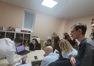 «Бизнес Академия» и команда ООО «АЛТРЕЙД» посетили предприятие «Пружинный проект»